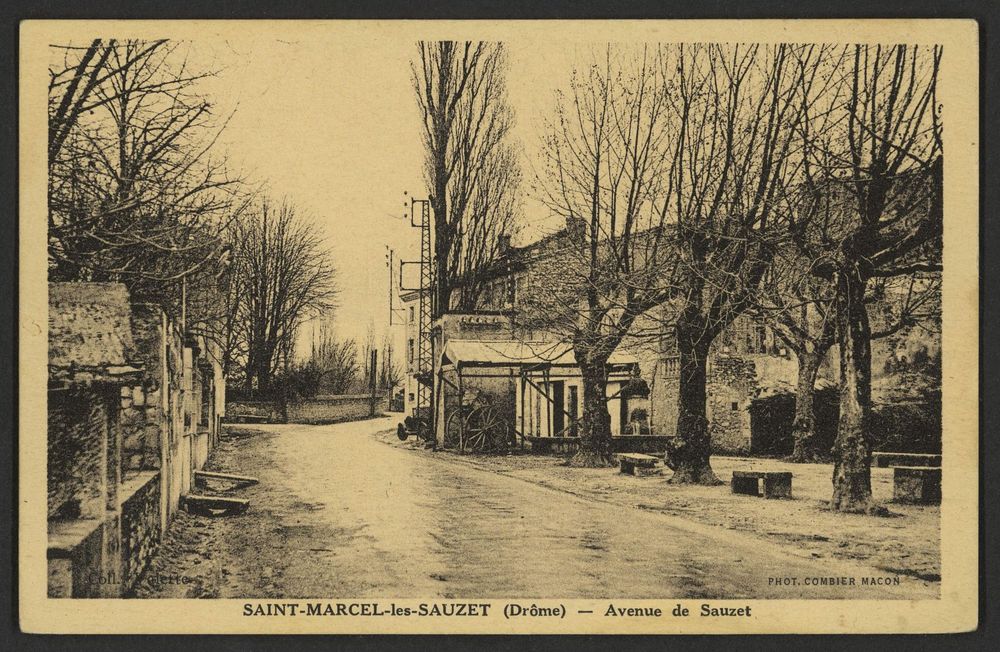 Saint-Marcel-les-Sauzet (Drôme) - Avenue de Sauzet