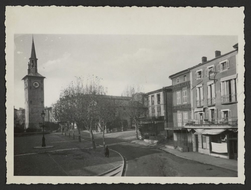 La place Jacquemart, vu de l'est