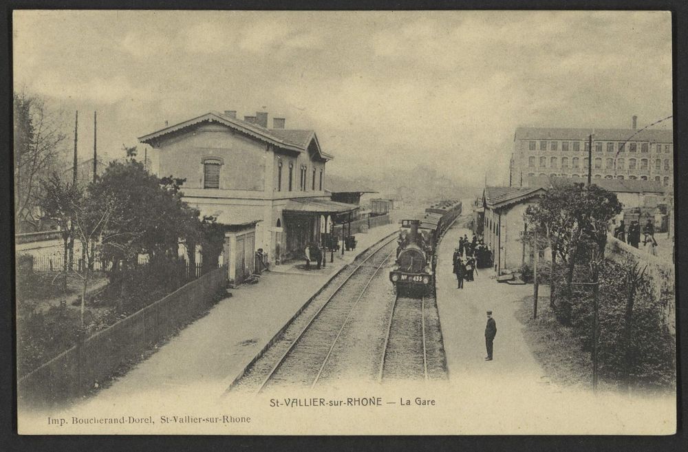 St Vallier-sur-Rhône - La Gare