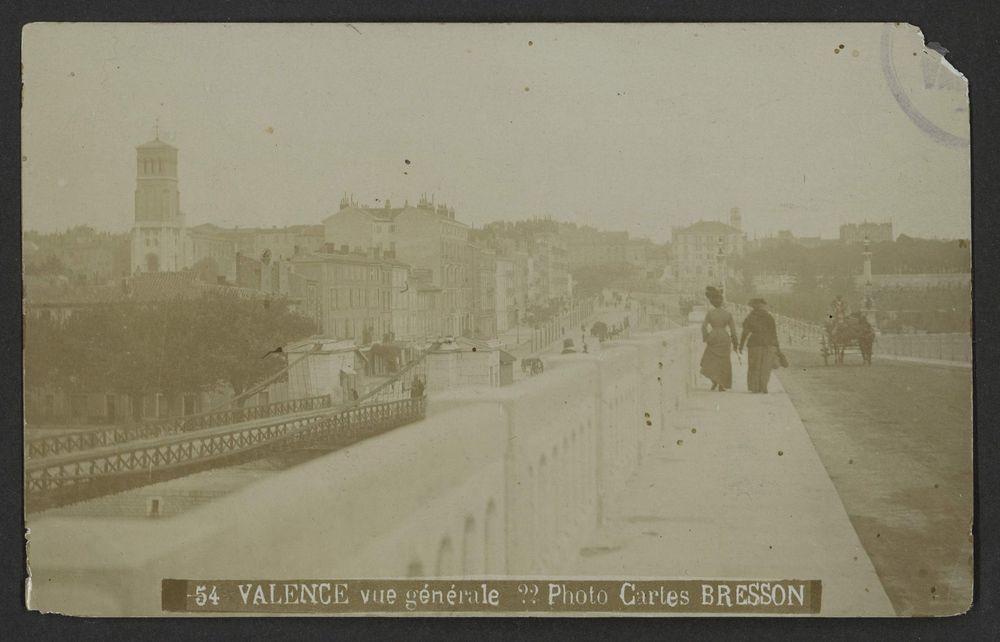 Valence - Vue générale ?? Photo Charles Bresson