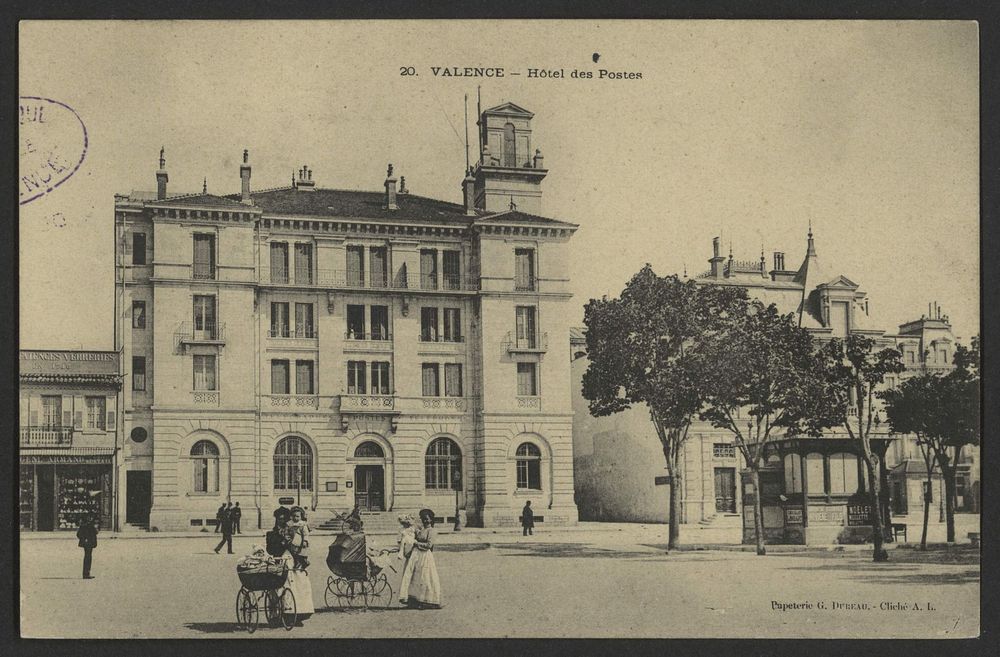 Valence - Hôtel des Postes