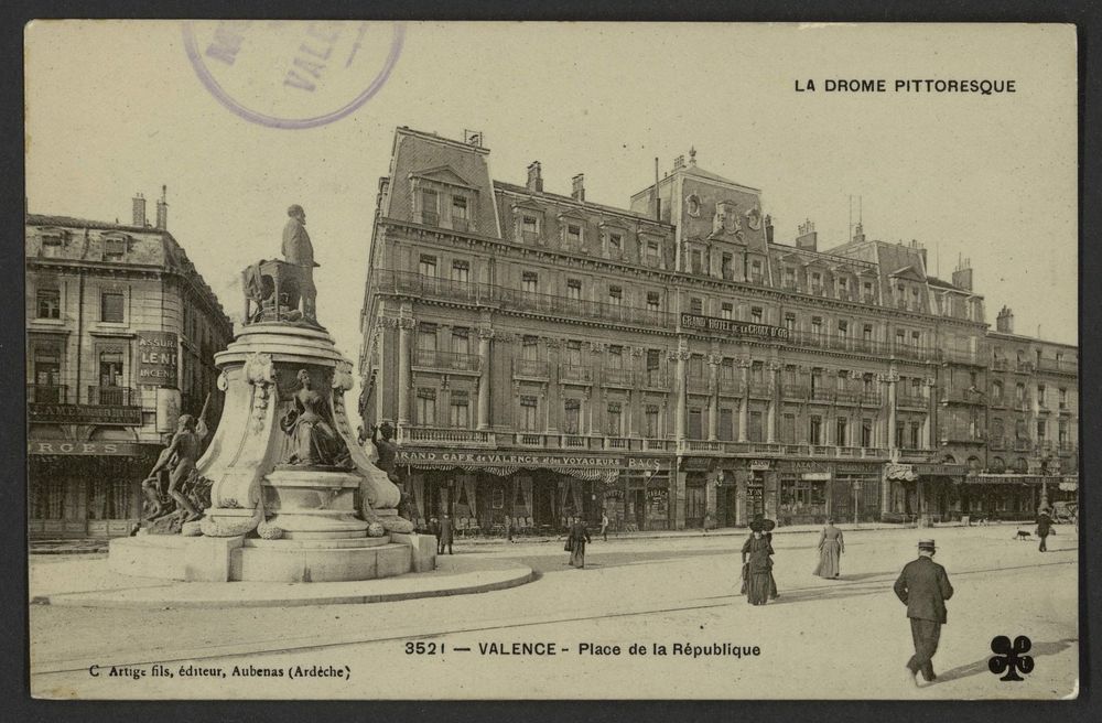 Valence - Place de la République