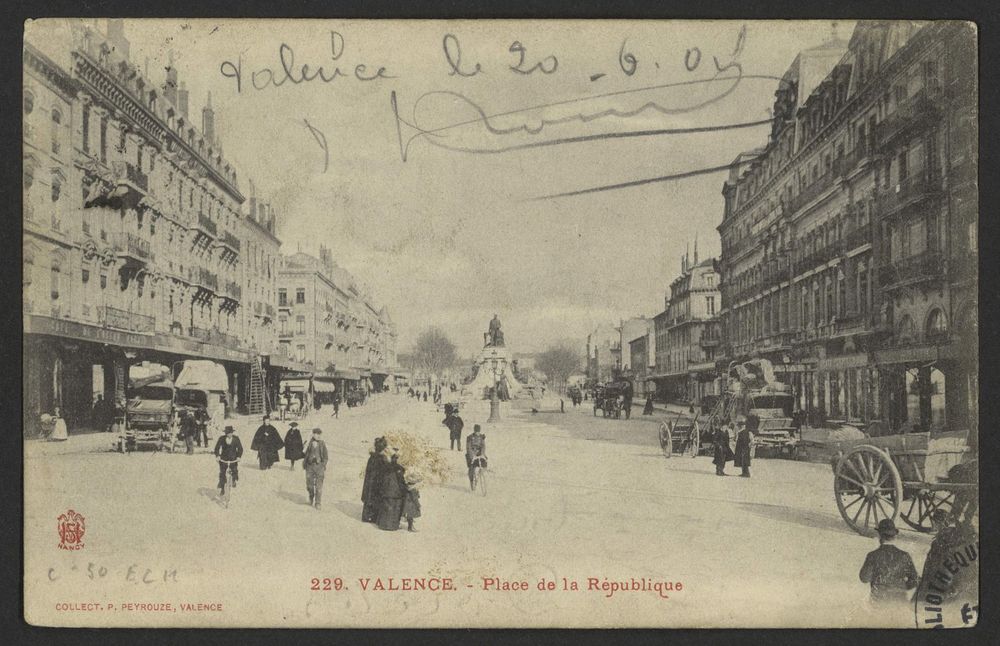 Valence - Place de la République