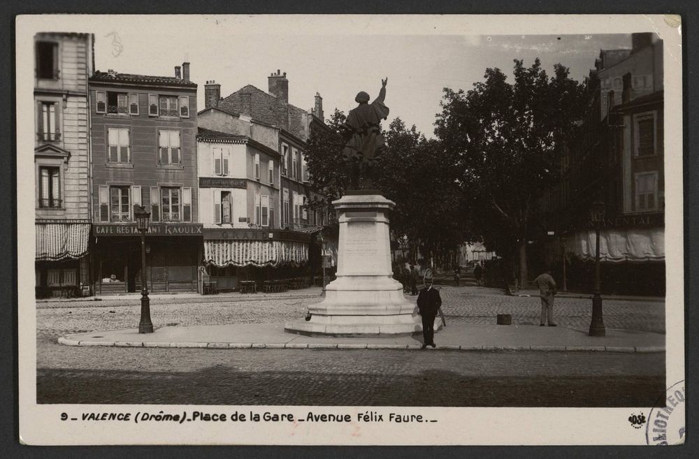 Valence (Drôme) - Place de la Gare - Avenue Félix Faure