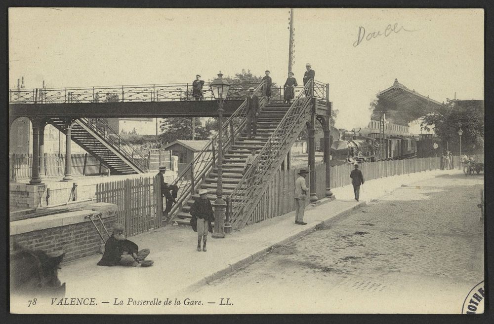 Valence - La Passerelle de la Gare