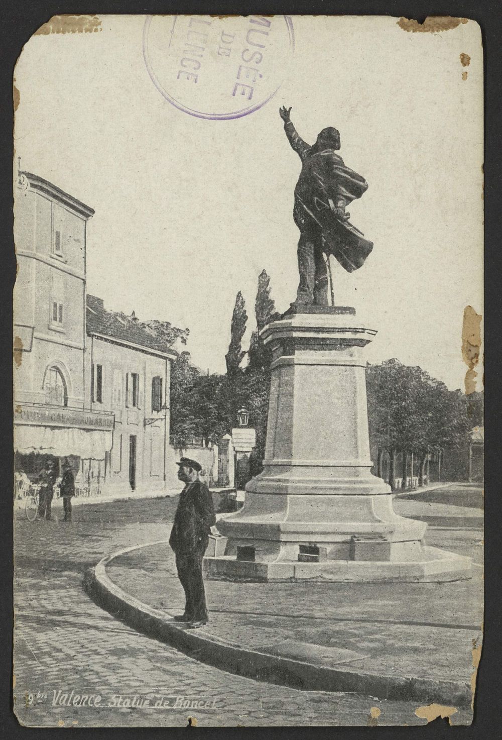 Valence - Statue de Bancel