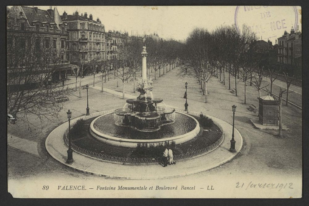 Valence - Fontaine Monumentale et Boulevard Bancel