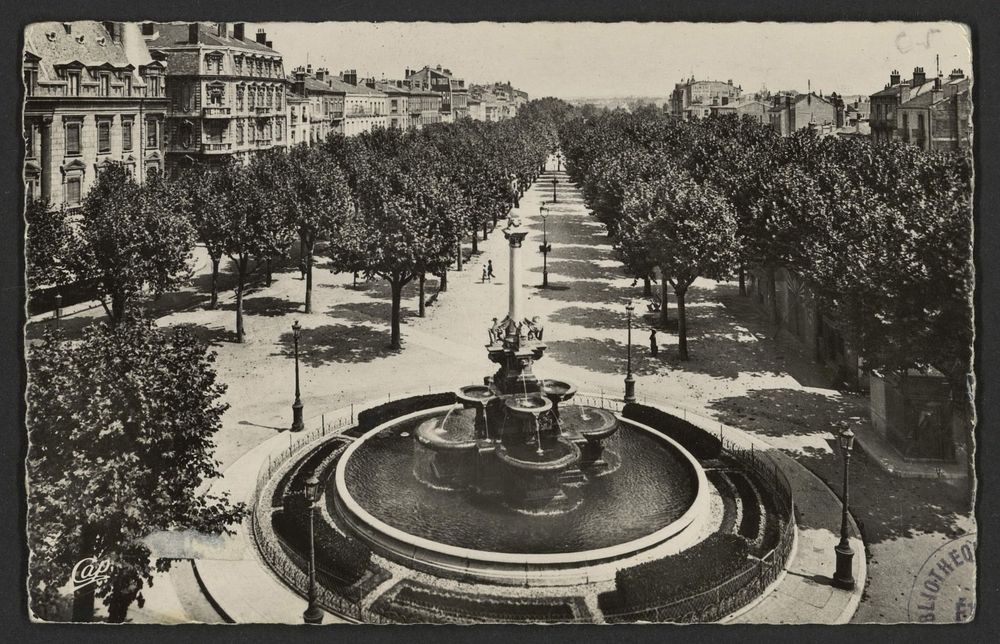 Valence - Boulevard Bancel et Fontaine Monumentale