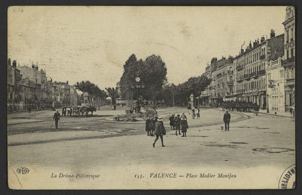 Valence - Place Madier Montjau