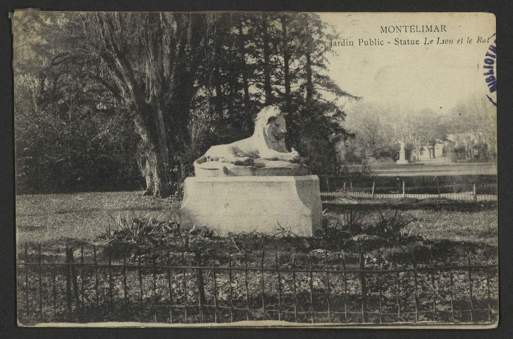 Montélimar - Jardin Public - Statue Le lion et le rat