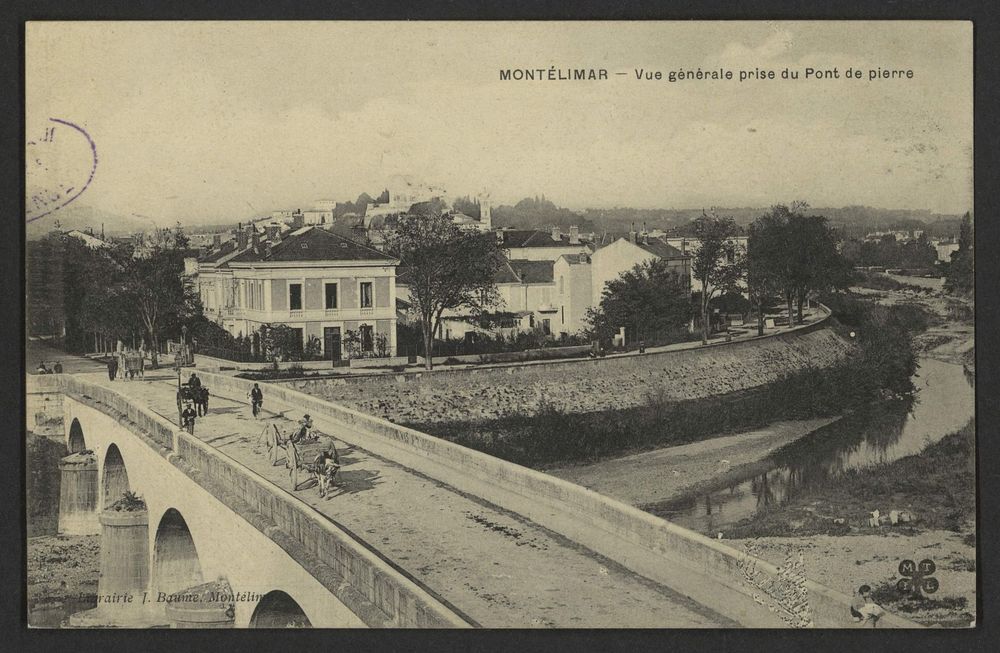 Montélimar - Vue générale rpise du pont de pierre