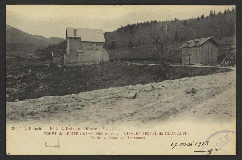 Forêt de Lente (Drôme) 1000 m d'alt. - Chalet-Hotel du Club-Alpin