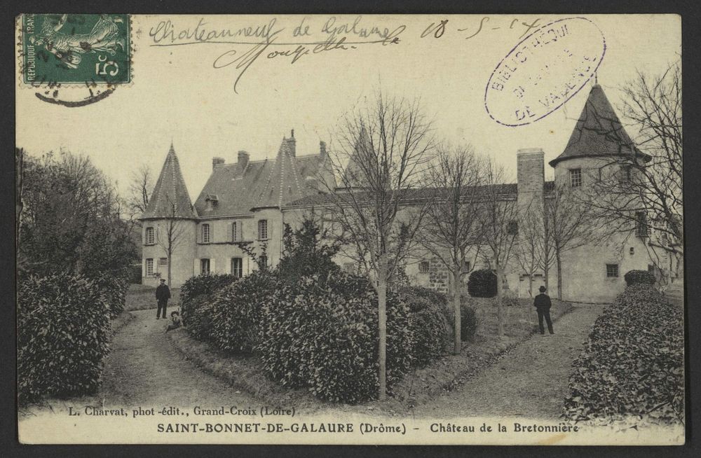 Saint-Bonnet-de-Galaure (Drôme) - Château de la Bretonnière