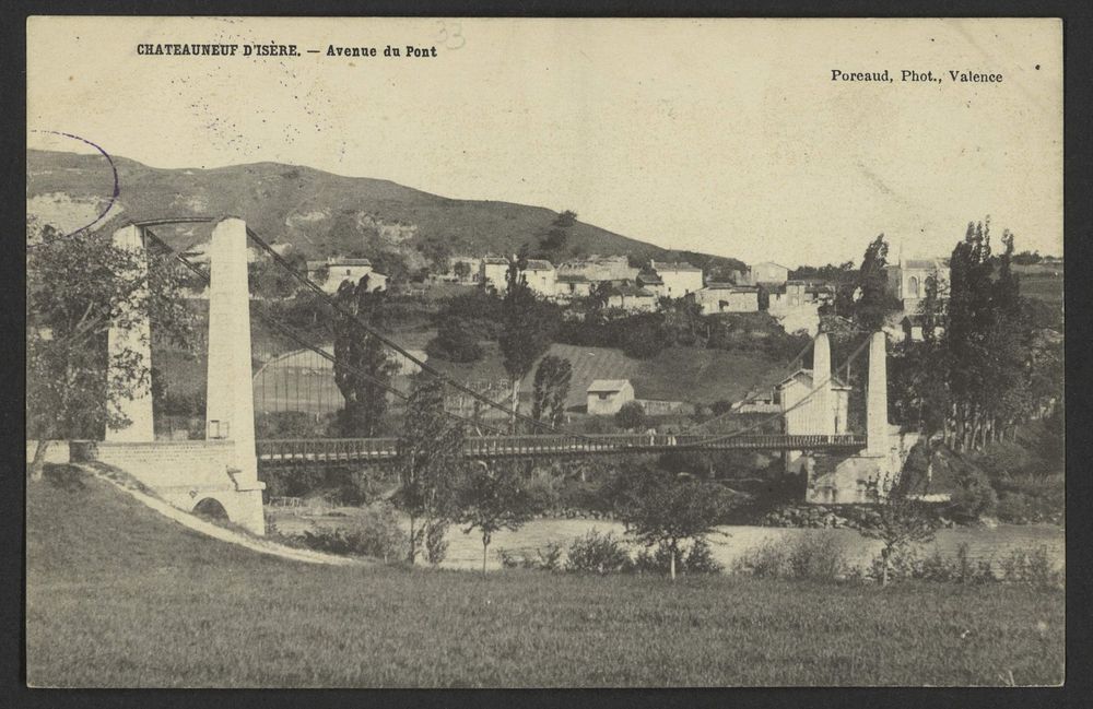 Chateauneuf d'Isère. - Avenue du Pont