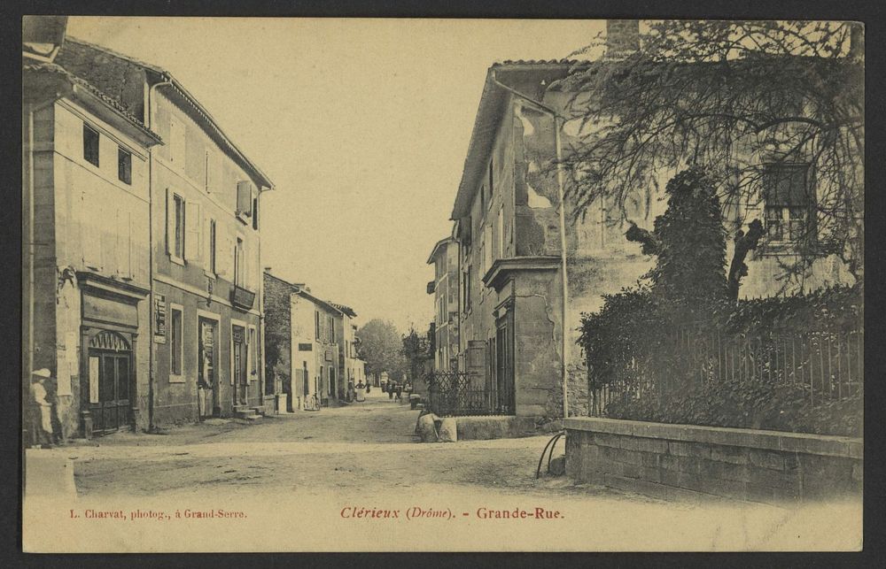 Clérieux (Drôme) - Grande Rue