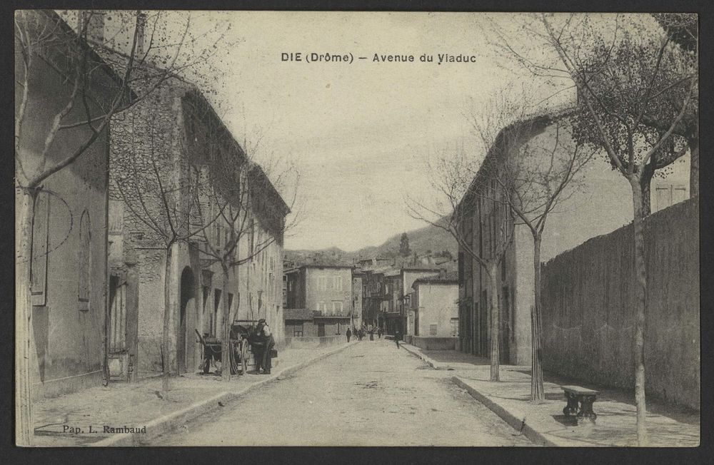 Die (Drôme) - Avenue du Viaduc