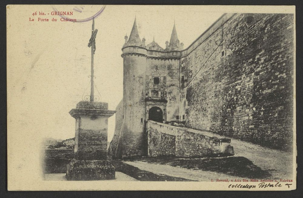 Grignan - La Porte du château