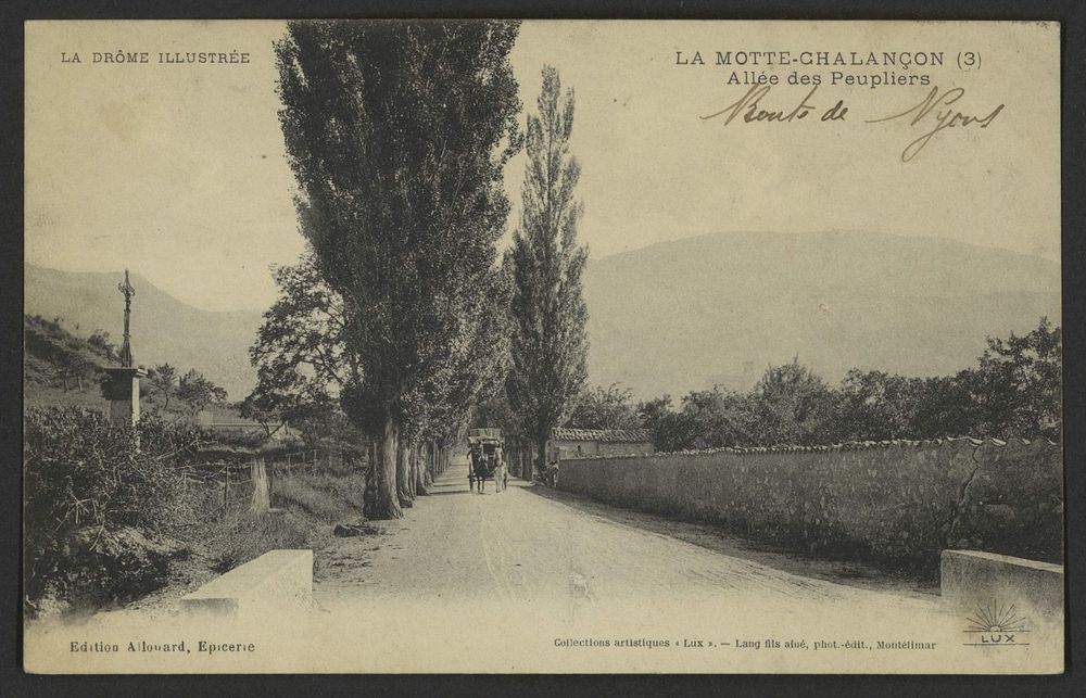 La Motte-Chalançon - Allée des peupliers