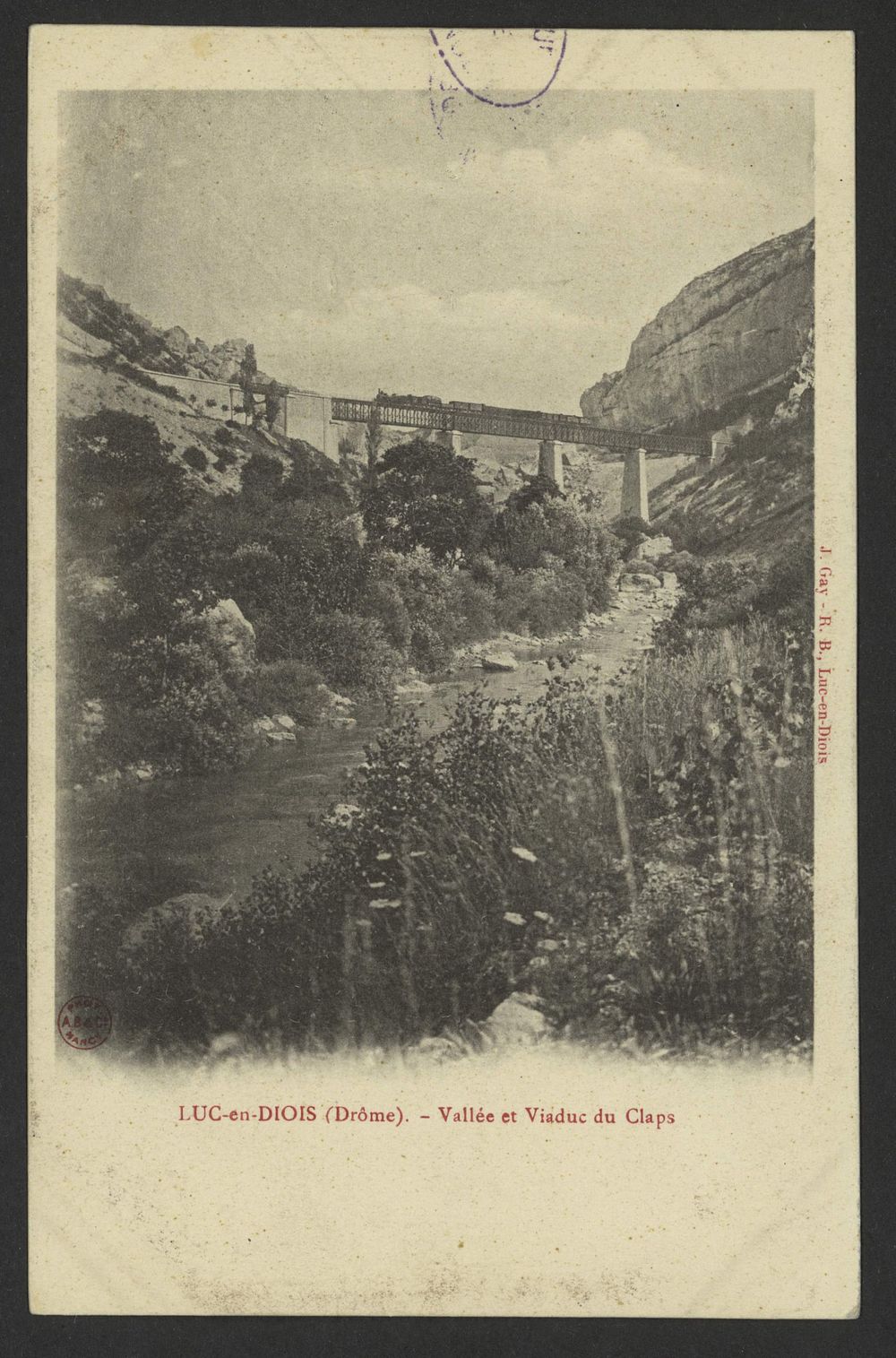 Luc-en-Diois (Drôme) - Vallée et viaduc du Clpas