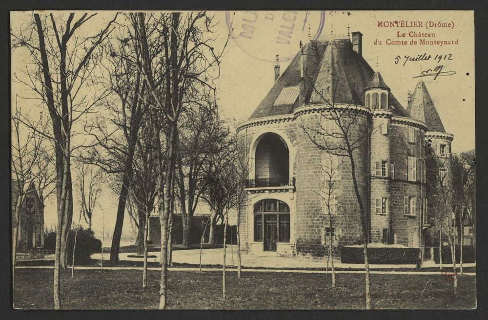 Montélier (Drôme) - Le château du Comte de Monteynard