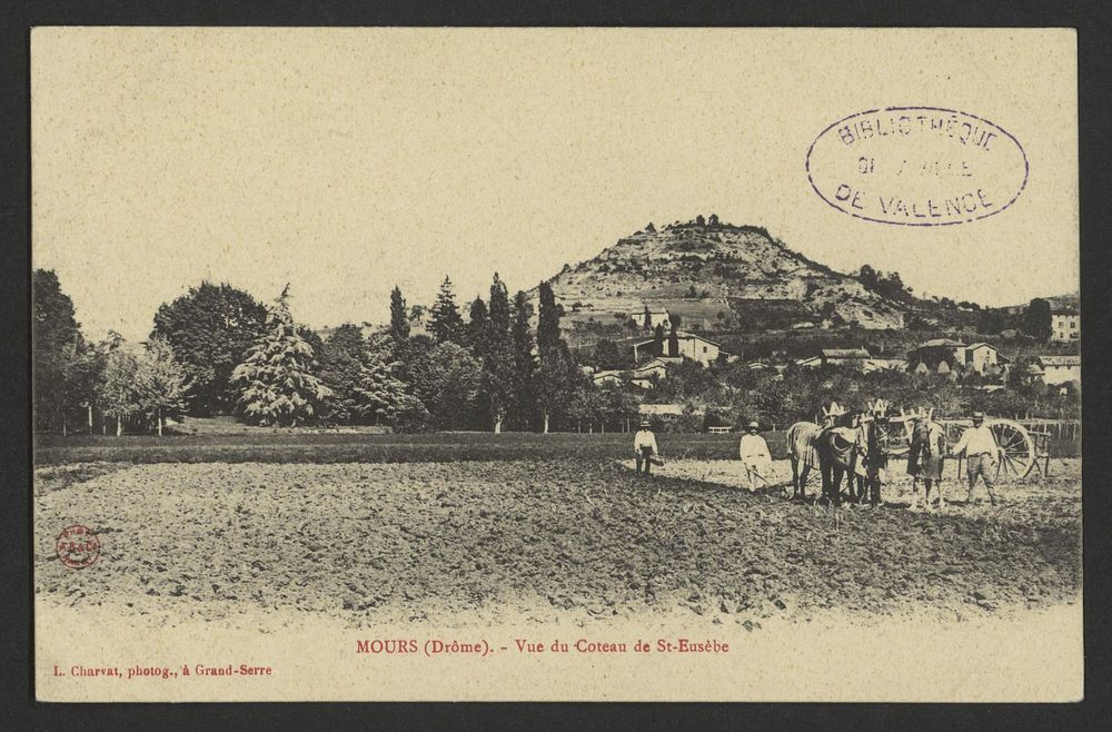Mours (Drôme) - Vue du coteau de St-Eusèbe