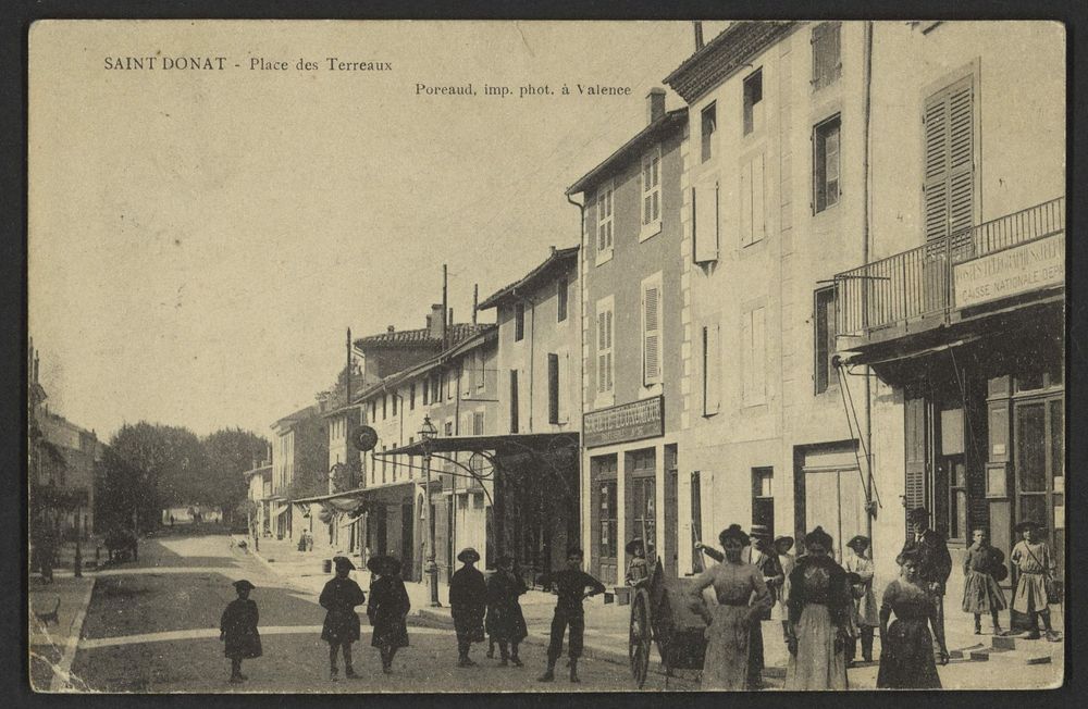 Saint-Donat - Place des Terreaux