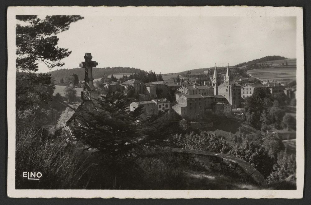 La Louvesc (Ardèche) alt. 1050 m. Vue générale