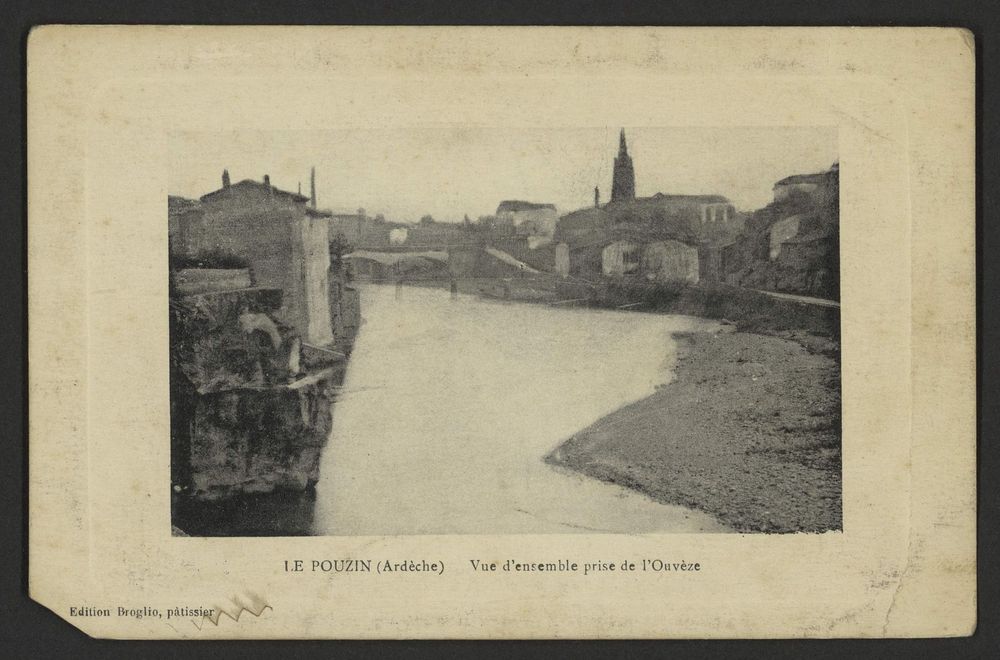 Le Pouzin (Ardèche) Vue d'ensemble prise de l'Ouvèze