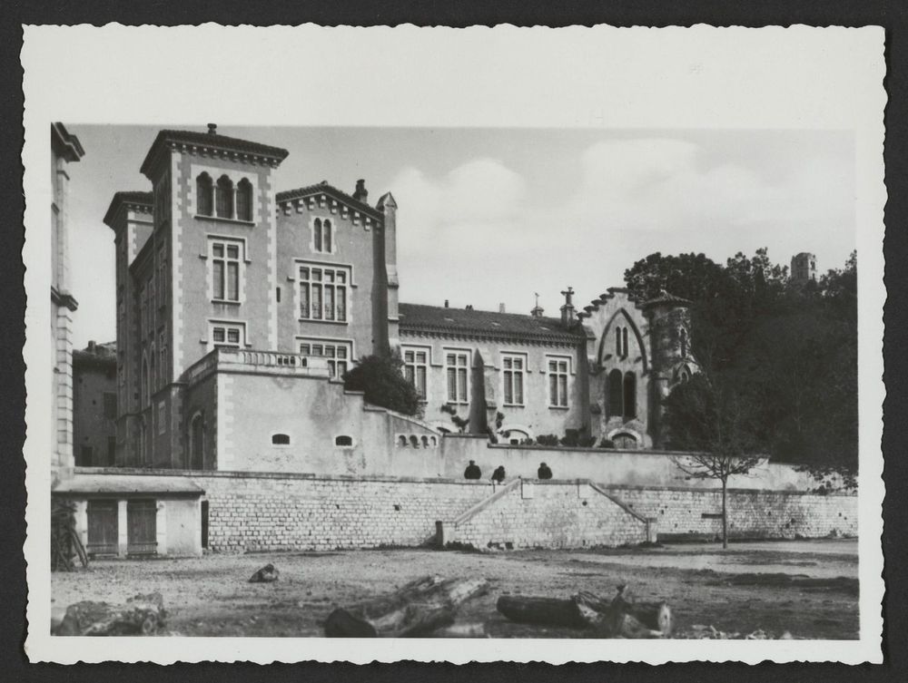 Le Château de Montluisant.