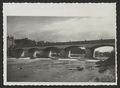 Le pont sur la Drôme. Détruit en 1940 par l'armée. Photo prise face à l'est