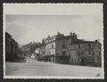 Place Chateauras et vue sur la route de Nyons