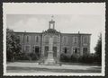 Mairie et monument aux morts de Saulce-sur-Rhône