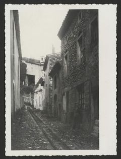 Rue pavée de Bourdeaux