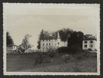 Le château de Barral à Hauterives