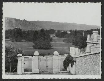 Le parc Jouvet et Crussol vus du Champ de Mars