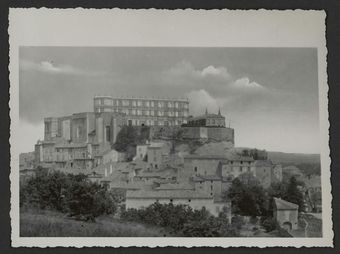 Vue générale du Château de Grignan