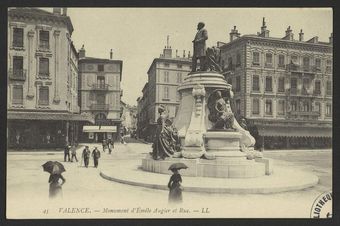 Valence - Monument Émile Augier et Rue