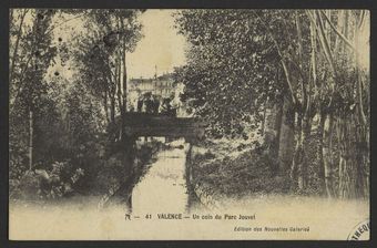 Valence - Un coin du Parc Jouvet