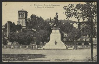 Valence - Statue de Championnet et Clocher de la Cathédrale