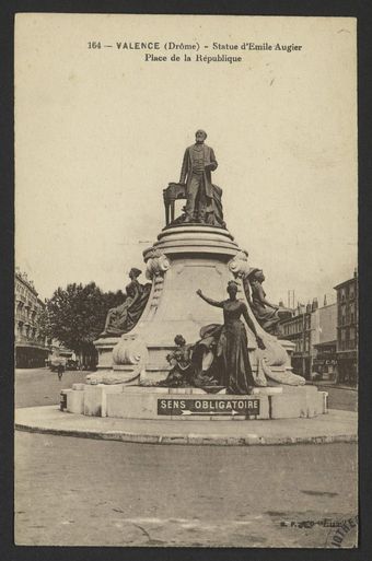 Valence (Drôme) - Statue d'Émile Augier - Place de la République