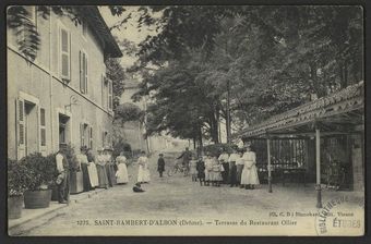 Saint-Rambert-d'Albon (Drôme) - Terrasse du Restaurant Ollier