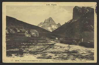 Lus-la-Croix-Haute (Drôme) - Hameau des Corréardes et Massif de Chamousset