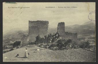 Bourdeaux - Ruines des vieux châteaux
