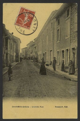 Charmes  (Drôme) - Grande-Rue