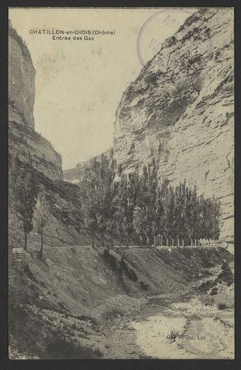 Chatillon-en-Diois (Drôme) - Entrée des Gas