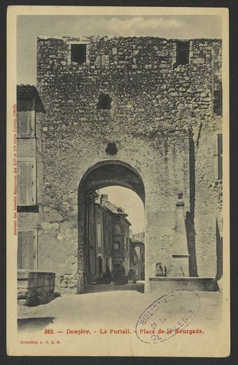 Donzère. - Le Portail. - Place de la Bourgade