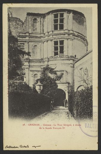 Grignan. - Château - La Tour Sévigné, à droite de la façade François Ier