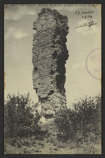 Montmeyran - Ruines du donjon féodal, ancienne tour