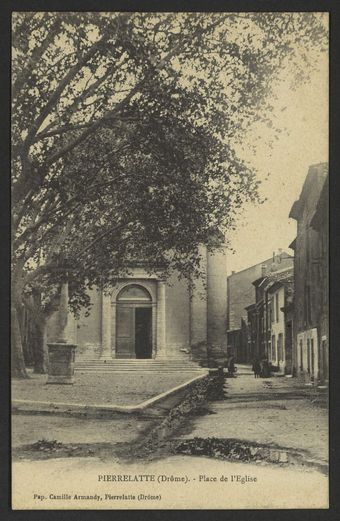 Pierrelatte (Drôme) - Place de l'église