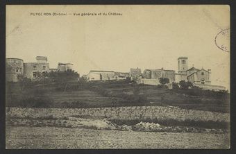 Puygiron (Drôme) - Vue générale  et du château